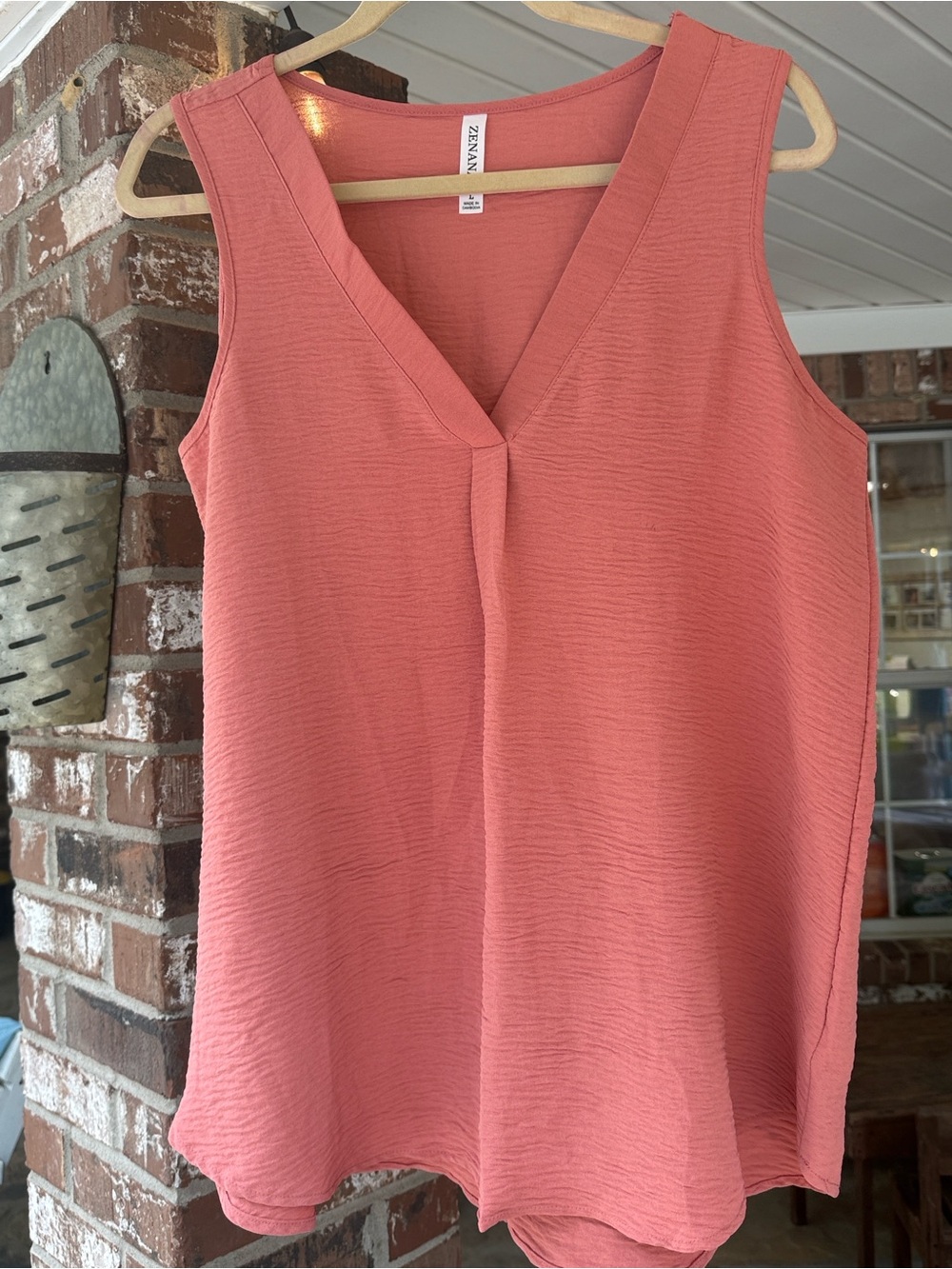 Zenana Burnt Orange V-Neck Textured Sleeveless Top